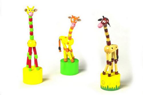 Boutique de jouets en bois, JBD vous présente ses articles en bois de chez Legler, le poussoir des girafes articulées. Expédition sous 24h, frais de port offert. Satisfait ou remboursé.