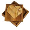 Magasin de casse-têtes en bois, la maison JBD vous présente le Tangram cœur. Arriverez-vous à réaliser un maximum de formes avec ces pièces ? Casse-tête pas trop difficile. Satisfait ou remboursé.