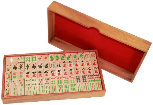 Boutique de jouets en bois, JBD vous présente ses jeux de société en bois, le Mah Jong, jeu tradionnel chinois. Expédition sous 24h, frais de port offert. Satisfait ou remboursé.